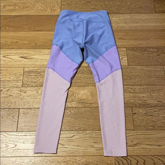 Outdoor Voices 7/8 Spring Leggings - Picture 7 of 8